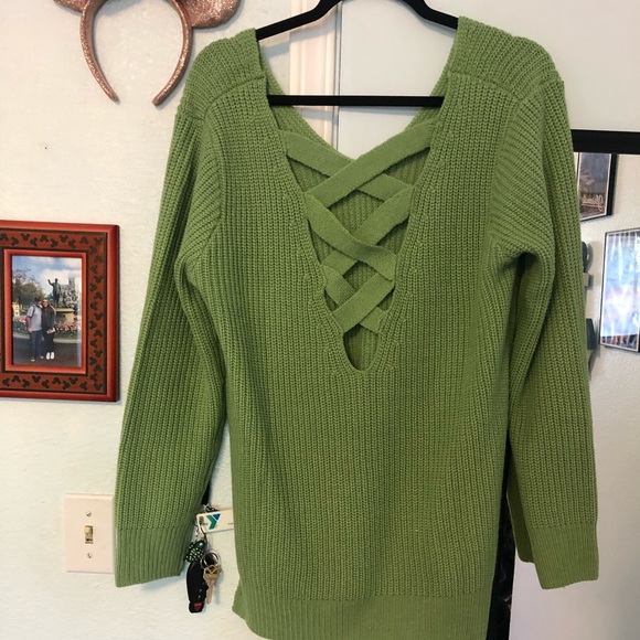 mila rae boutique Sweaters - Perfect green sweater!